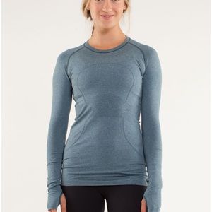 Lululemon Alberta lake swiftly LS size 4